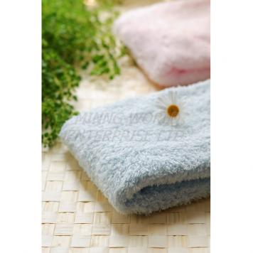 Microfiber Bath Towel – Soft, Absorbent, Quick-Dry & Durable 3